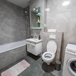 Urban Confort Ii. Modern Si Luminos Rebreanu *