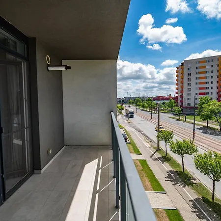 Urban Confort Ii. Modern Si Luminos Rebreanu