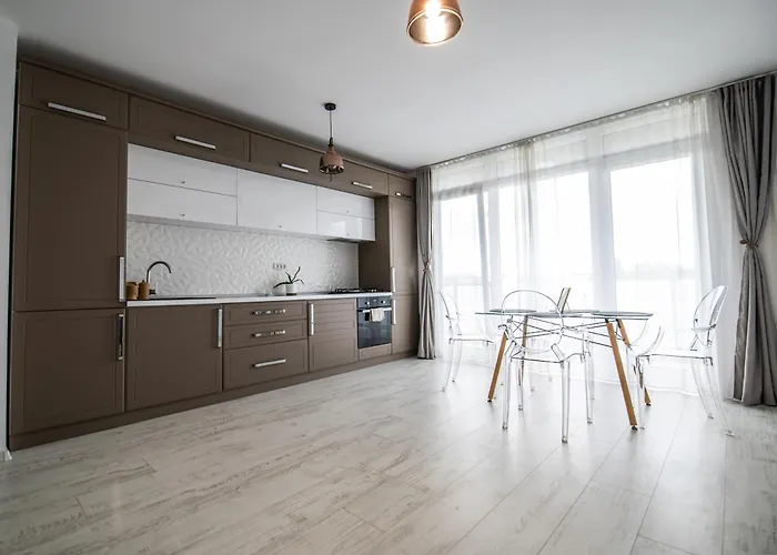 Urban Confort Ii. Modern Si Luminos Rebreanu アパート *