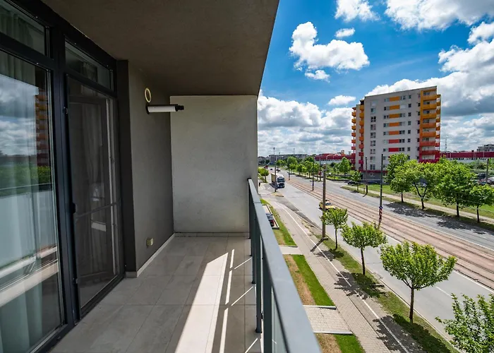 Urban Confort Ii. Modern Si Luminos Rebreanu